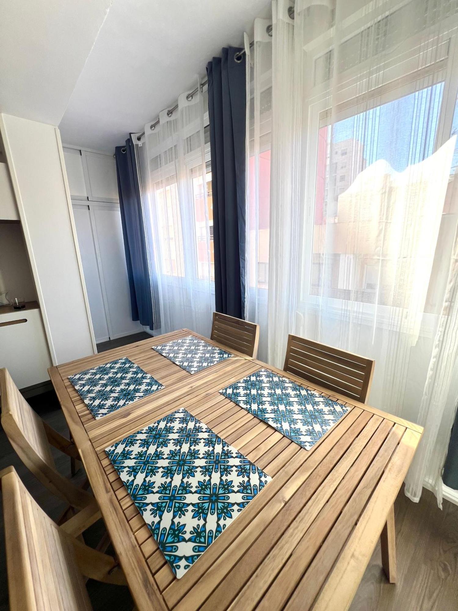 Mediterra Home Beach View กัลเป ภายนอก รูปภาพ