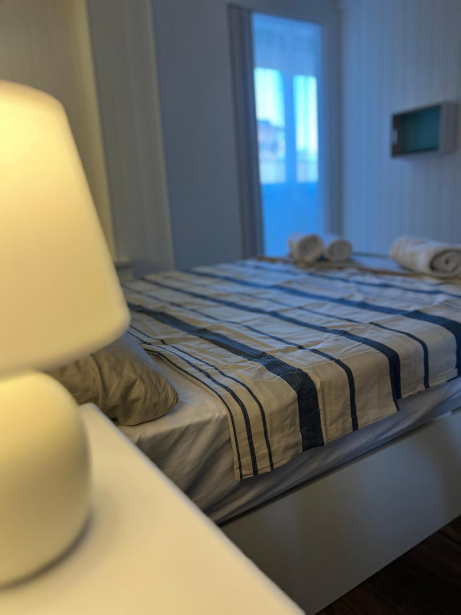 Mediterra Home Beach View กัลเป ภายนอก รูปภาพ